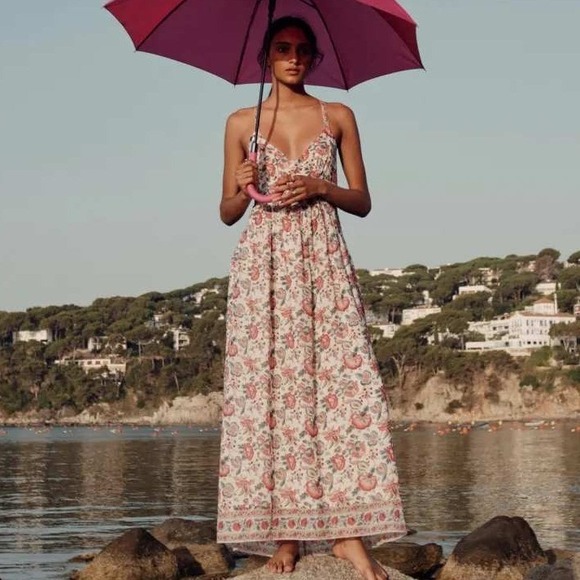 Louise Misha Dresses & Skirts - Louise Misha Ecru Cream Indian Floral Arya Maxi Dress Size 38 Medium